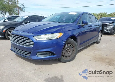 2013 Ford Fusion S из США, поврежденный, VIN 3FA6P0G76DR216066
